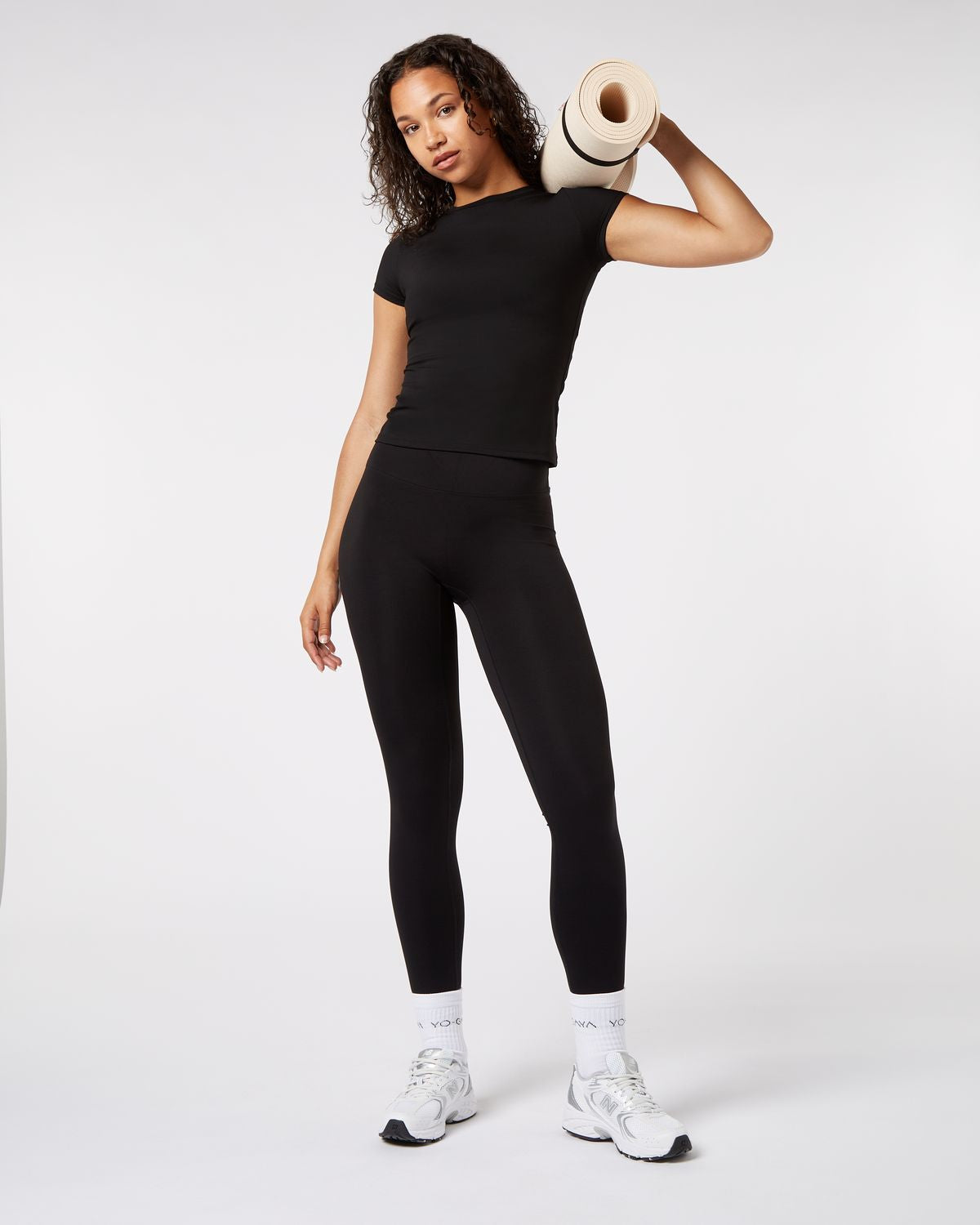 Short Sleeve Top - Schwarz